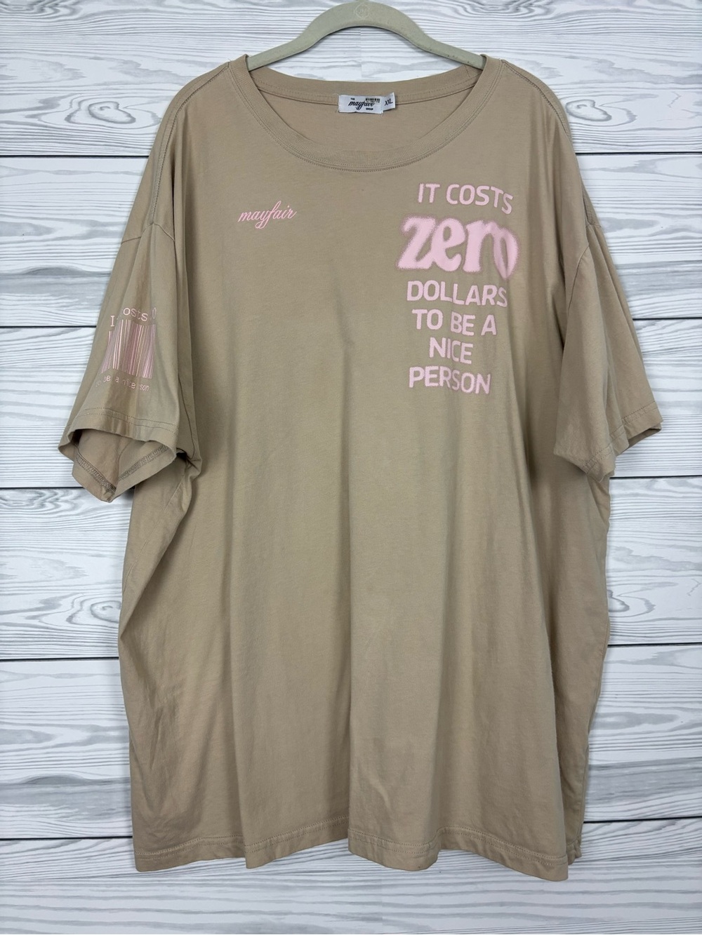 The Mayfair Group graphic tshirt size XXL oversized boyfriend tee zero dollars